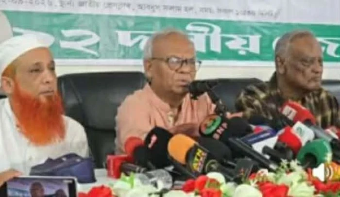 ফ্যাসিবাদের পুনরুত্থান ঠেকাতে সতর্কতার আহ্বান রিজভীর, নাশকতার আশঙ্কায় উদ্বেগ